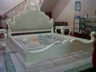 Set Tempat Tidur Ratu French MU-GP17