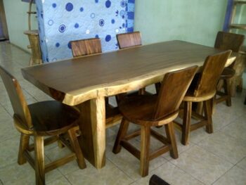 Jual Meja Makan Kayu Trembesi Solid